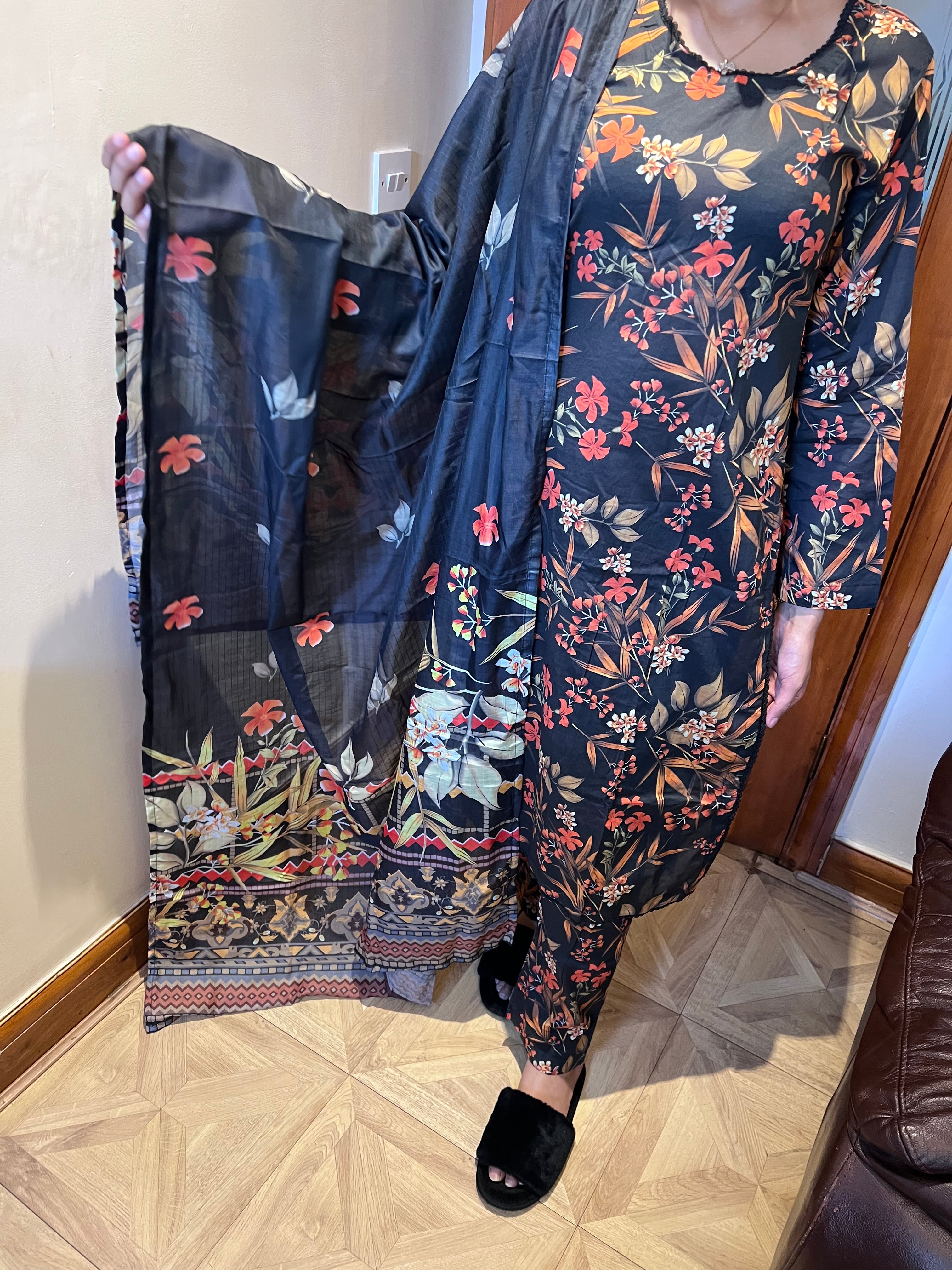 Tropical summer cotton lawn suite