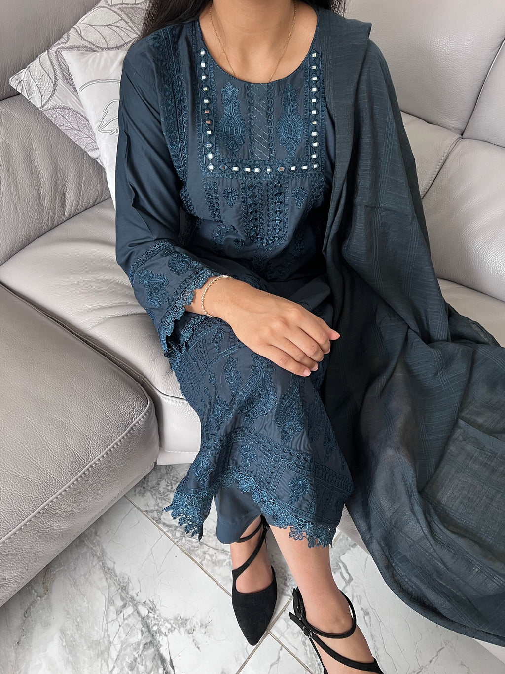 Navy Blue Linen 3-Piece Suit